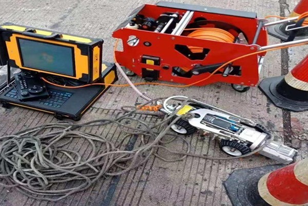 察布查尔CCTV管道检测机器人