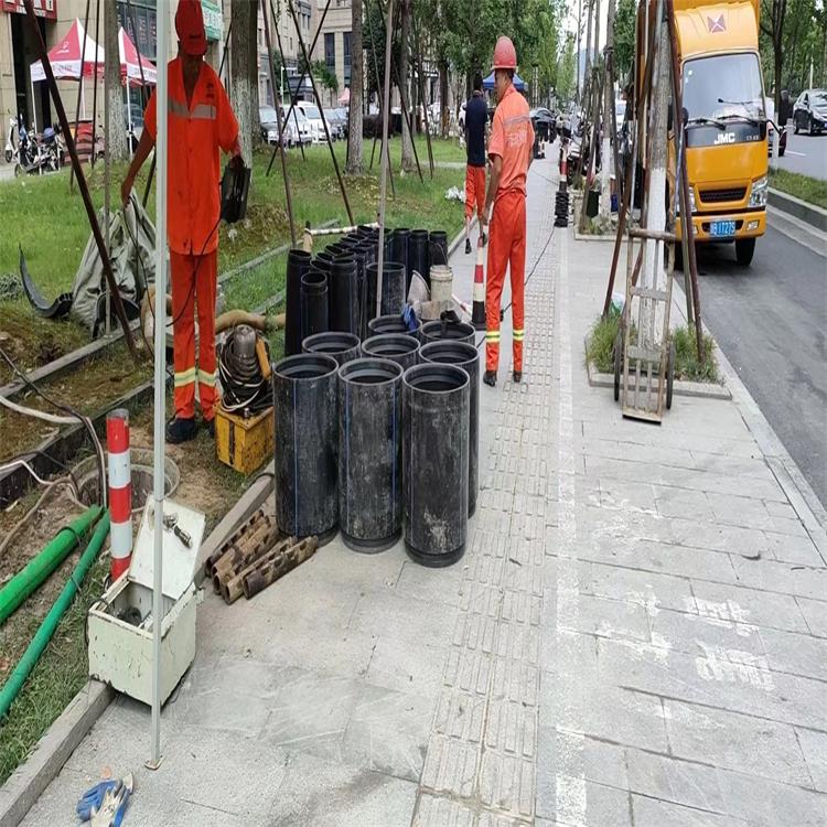 察布查尔管道短管置换修复